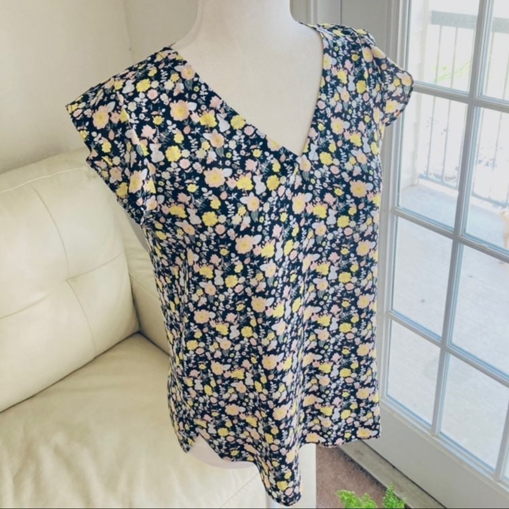 LOFT Black Pink Yellow Floral Sleeveless Blouse Size XS